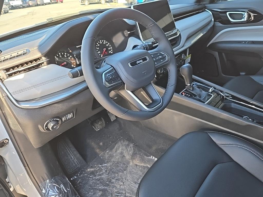 new 2025 Jeep Compass car, priced at $35,115