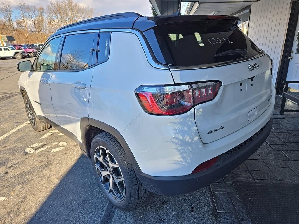 new 2025 Jeep Compass car, priced at $35,115