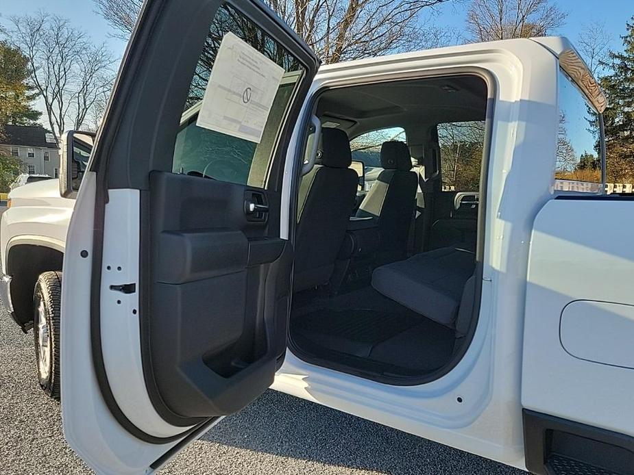 new 2025 Chevrolet Silverado 3500 car