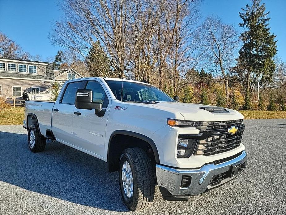 new 2025 Chevrolet Silverado 3500 car