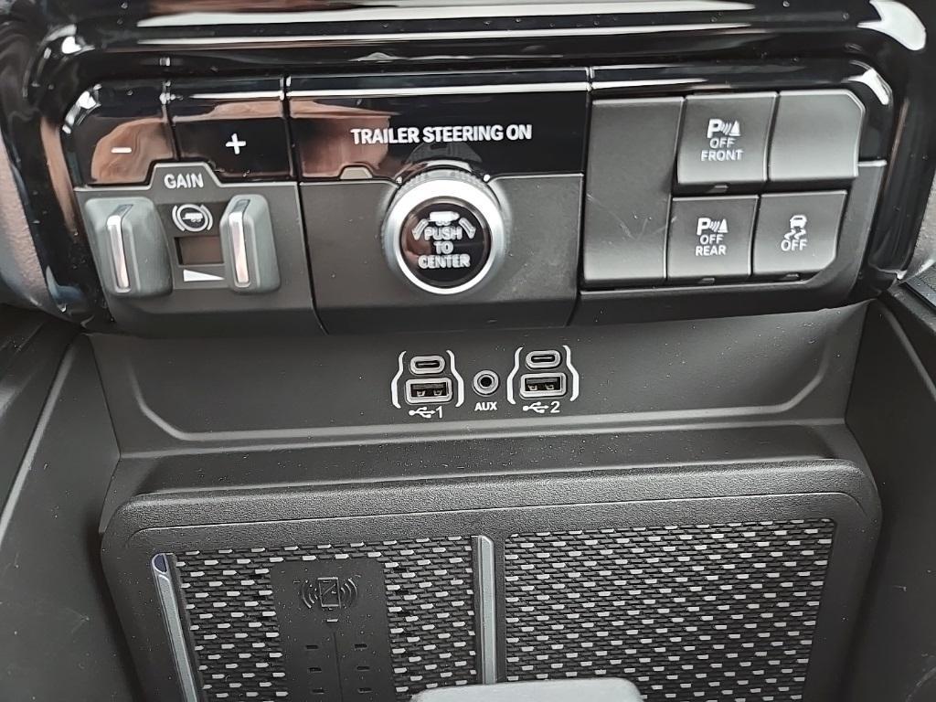new 2025 Ram 1500 car, priced at $64,111
