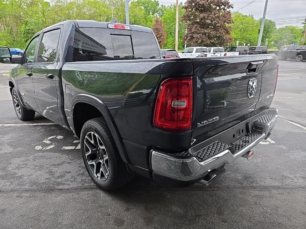 new 2025 Ram 1500 car, priced at $64,111