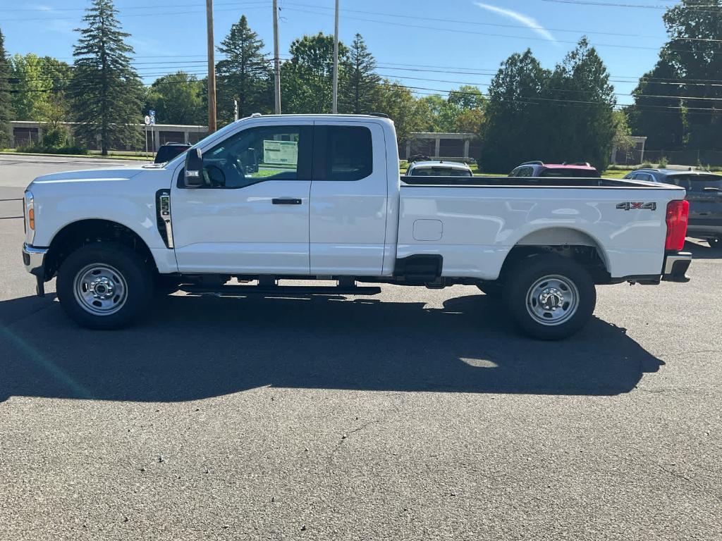 new 2025 Ford F-350 car, priced at $59,475