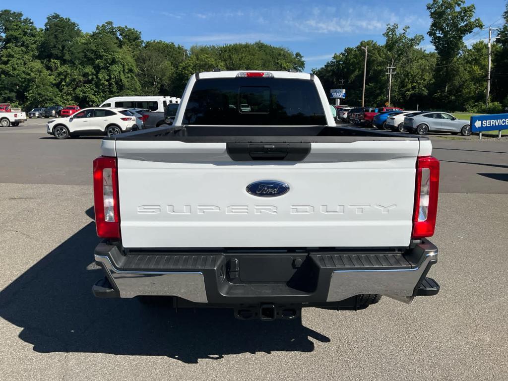 new 2025 Ford F-350 car, priced at $59,475