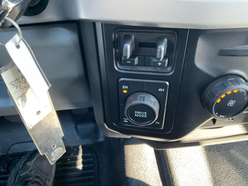 new 2025 Ford F-350 car, priced at $59,475