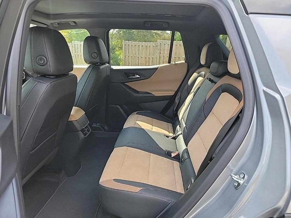 new 2025 Chevrolet Equinox car