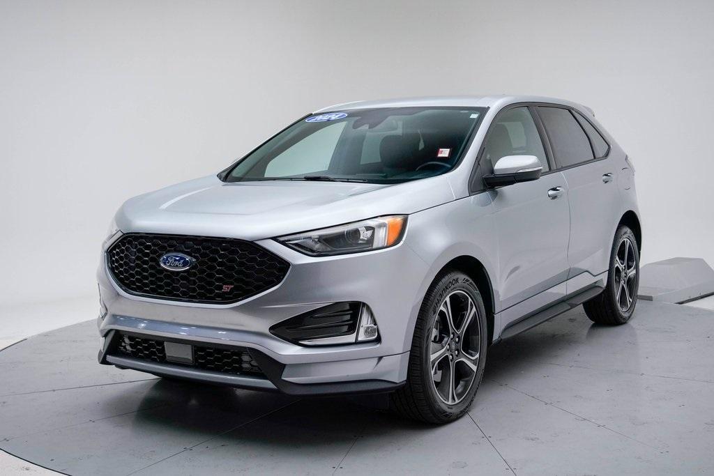 used 2024 Ford Edge car, priced at $35,308