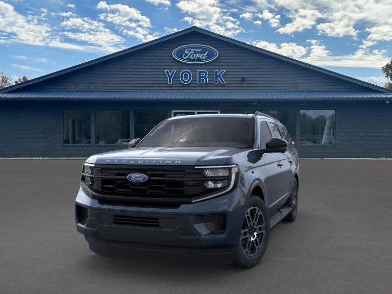 new 2025 Ford Expedition car, priced at $72,000