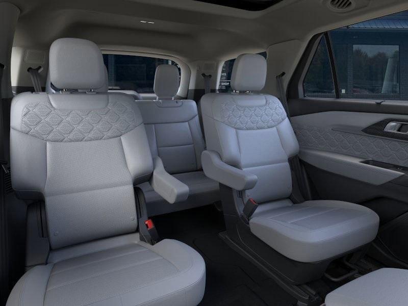 new 2025 Ford Explorer car, priced at $58,465