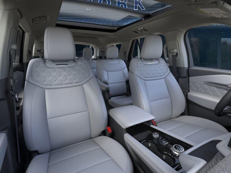 new 2025 Ford Explorer car, priced at $58,465