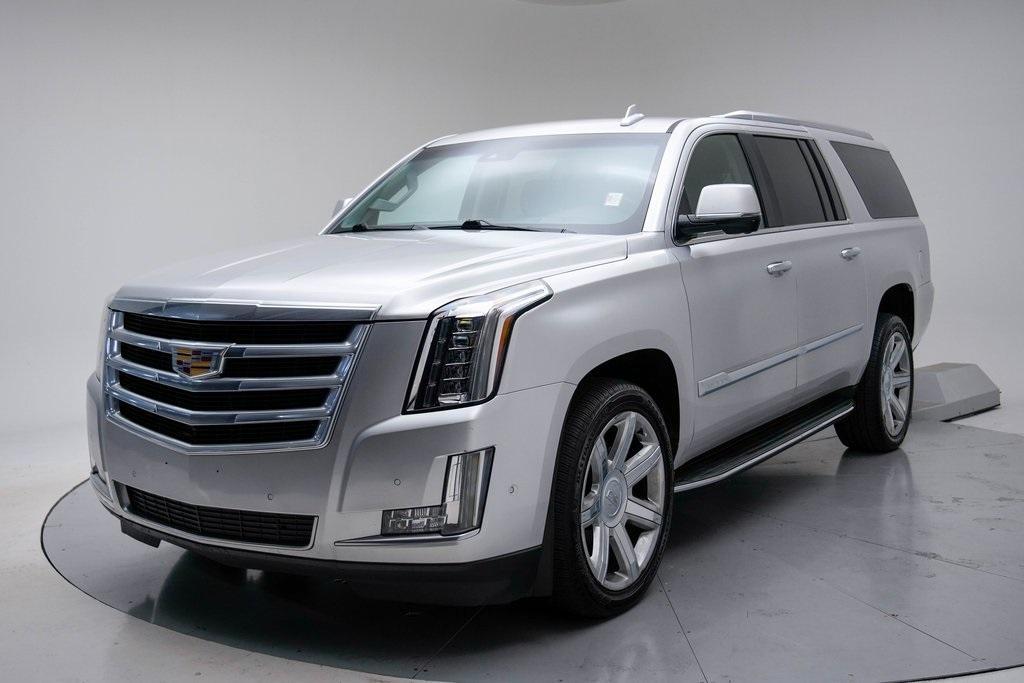 used 2019 Cadillac Escalade ESV car, priced at $30,854