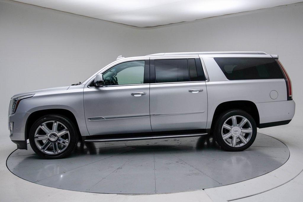 used 2019 Cadillac Escalade ESV car, priced at $30,640
