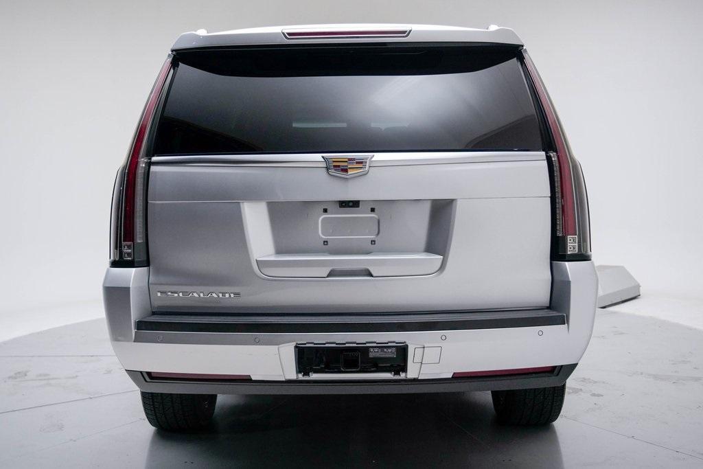 used 2019 Cadillac Escalade ESV car, priced at $30,640