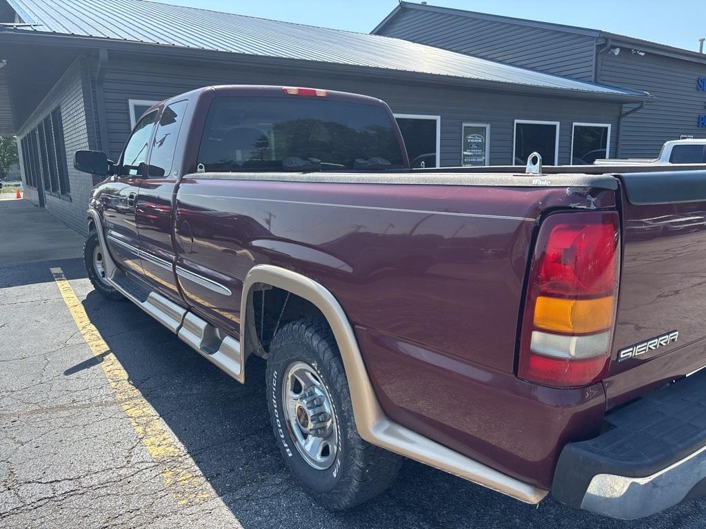 used 2000 GMC Sierra 2500 car, priced at $10,999