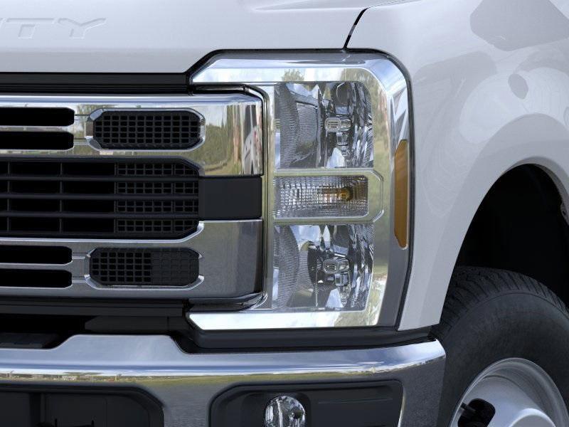 new 2025 Ford F-350 car, priced at $71,046