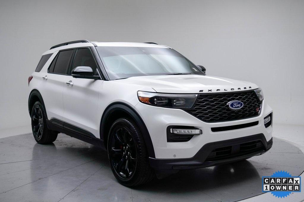 used 2023 Ford Explorer car, priced at $40,356