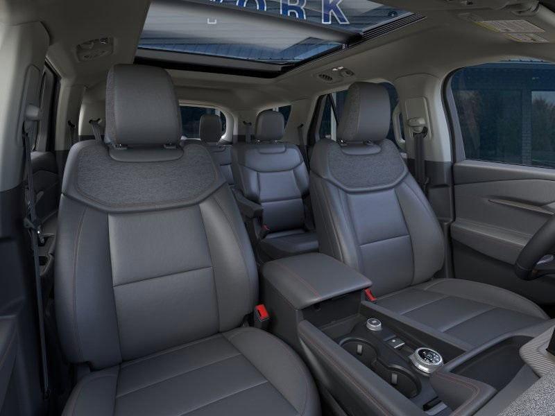 new 2025 Ford Explorer car, priced at $46,986