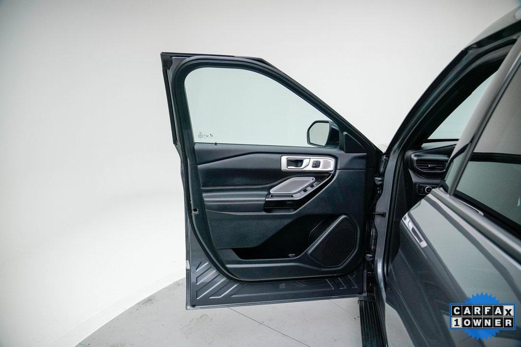 used 2024 Ford Explorer car, priced at $49,957
