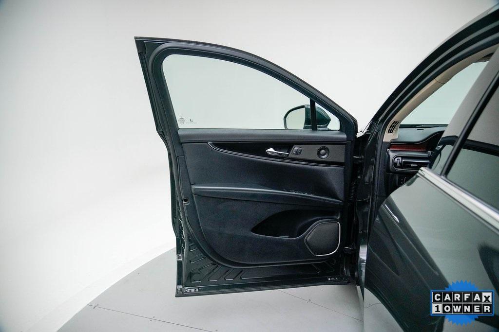 used 2022 Lincoln Nautilus car, priced at $36,072