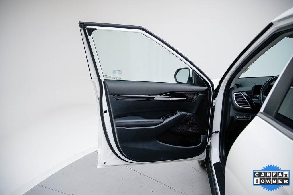 used 2024 Kia Seltos car, priced at $23,599