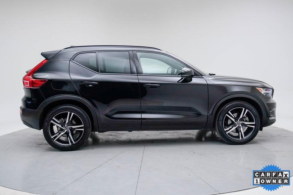 used 2021 Volvo XC40 car, priced at $24,880