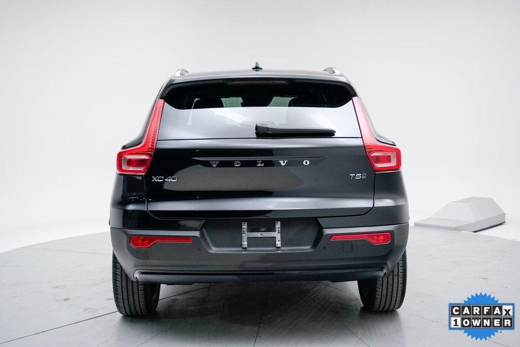 used 2021 Volvo XC40 car, priced at $24,880