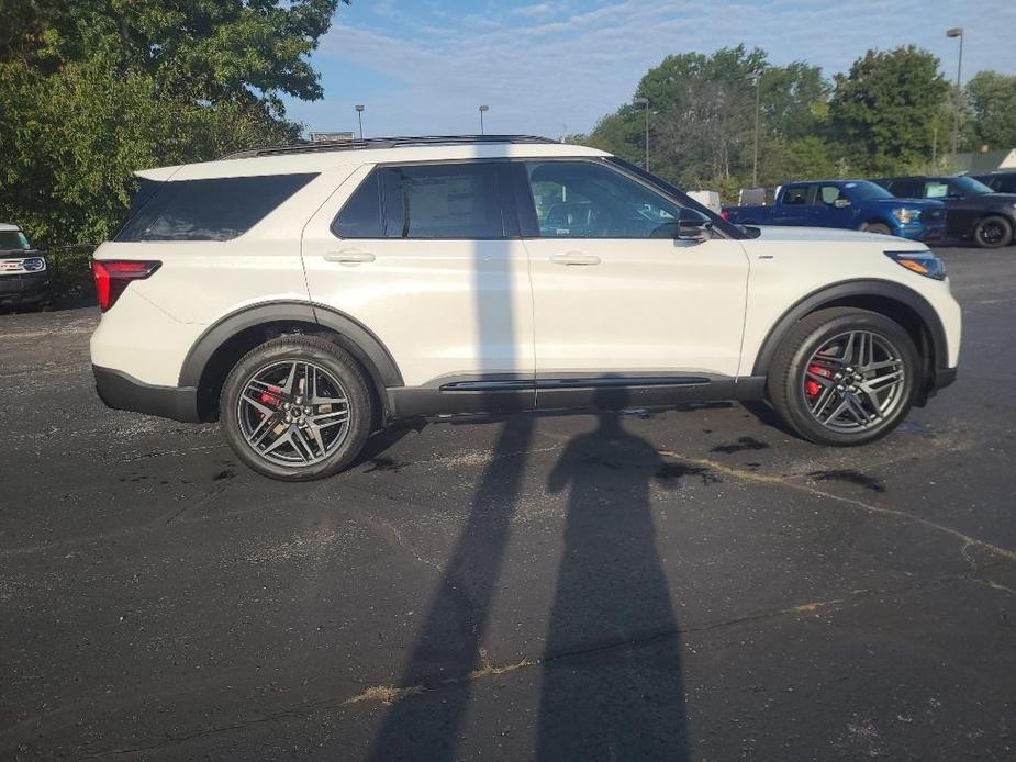 new 2025 Ford Explorer car, priced at $51,162