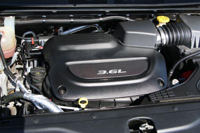 used 2018 Chrysler Pacifica car, priced at $15,975