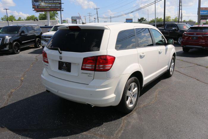 used 2009 Dodge Journey car, priced at $8,988