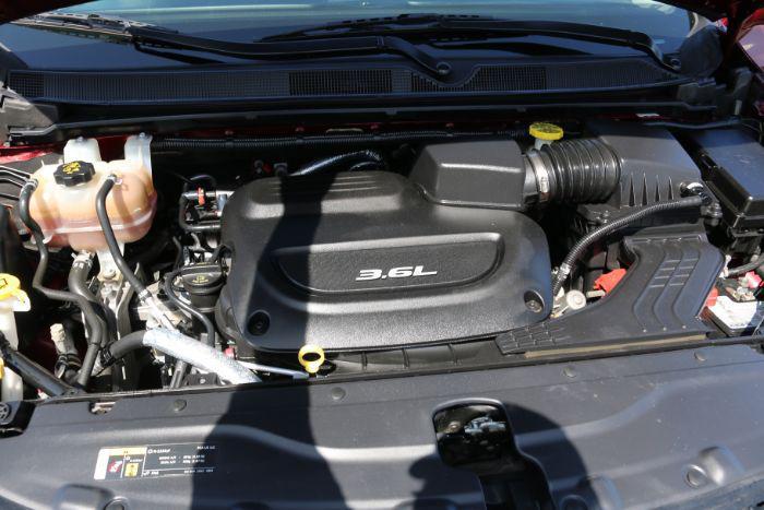 used 2018 Chrysler Pacifica car, priced at $18,900