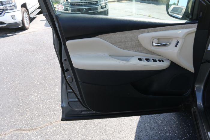 used 2023 Nissan Murano car, priced at $26,988