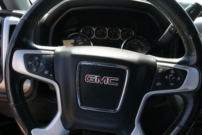 used 2017 GMC Sierra 1500 car, priced at $29,988