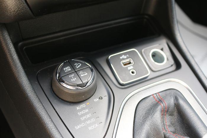 used 2022 Jeep Cherokee car, priced at $25,988