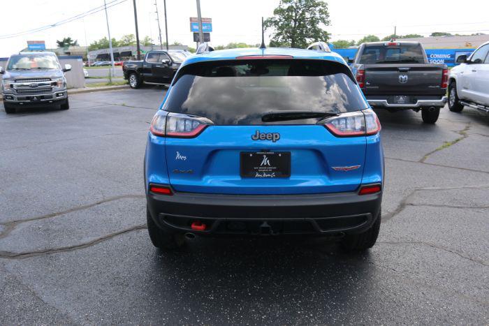 used 2022 Jeep Cherokee car, priced at $25,988