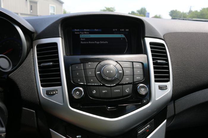 used 2016 Chevrolet Cruze Limited car, priced at $7,988
