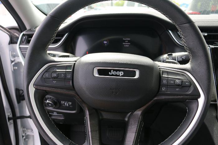 used 2022 Jeep Grand Cherokee L car, priced at $38,968