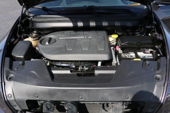 used 2015 Jeep Cherokee car, priced at $12,825