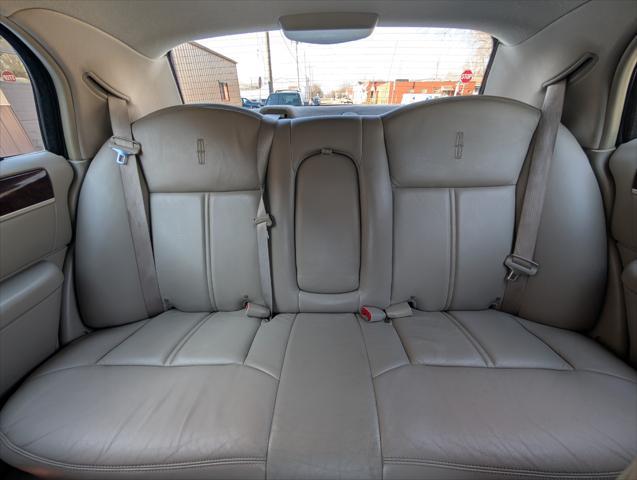 used 2011 Lincoln Town Car car, priced at $10,490