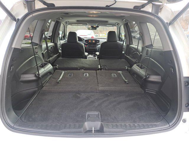 used 2022 Honda Pilot car, priced at $33,499