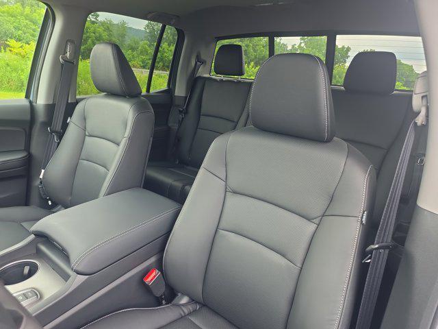 new 2025 Honda Ridgeline car, priced at $44,885