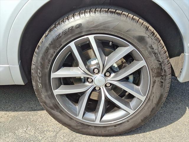 used 2024 Land Rover Discovery Sport car, priced at $40,990