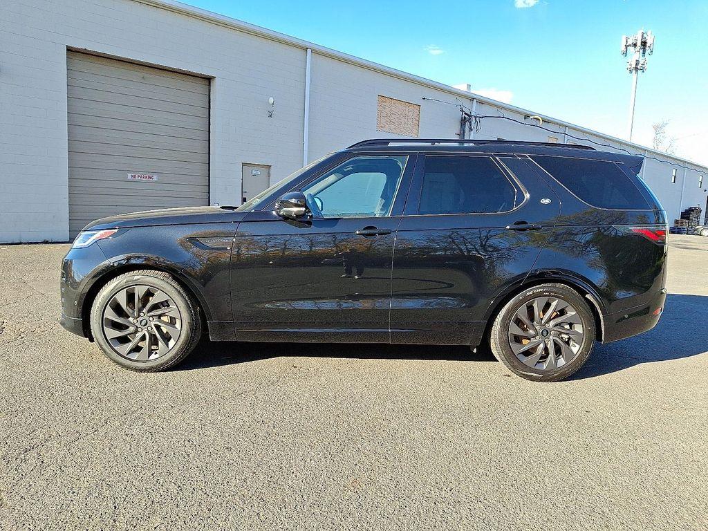 used 2023 Land Rover Discovery car, priced at $38,990