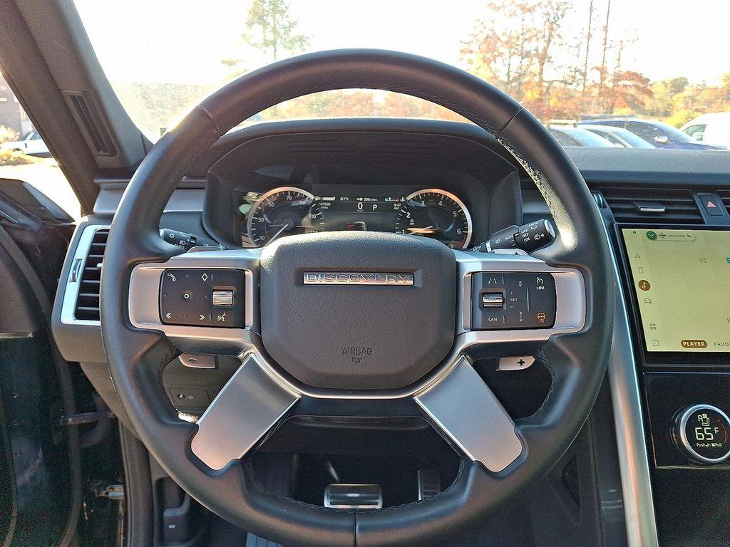 used 2023 Land Rover Discovery car, priced at $38,990