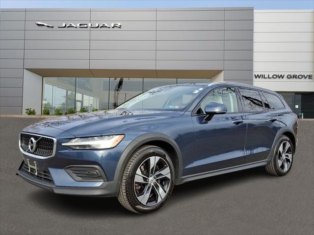 used 2020 Volvo V60 Cross Country car, priced at $28,990