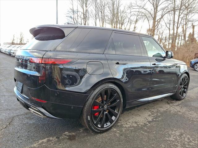 new 2025 Land Rover Range Rover Sport car, priced at $105,445