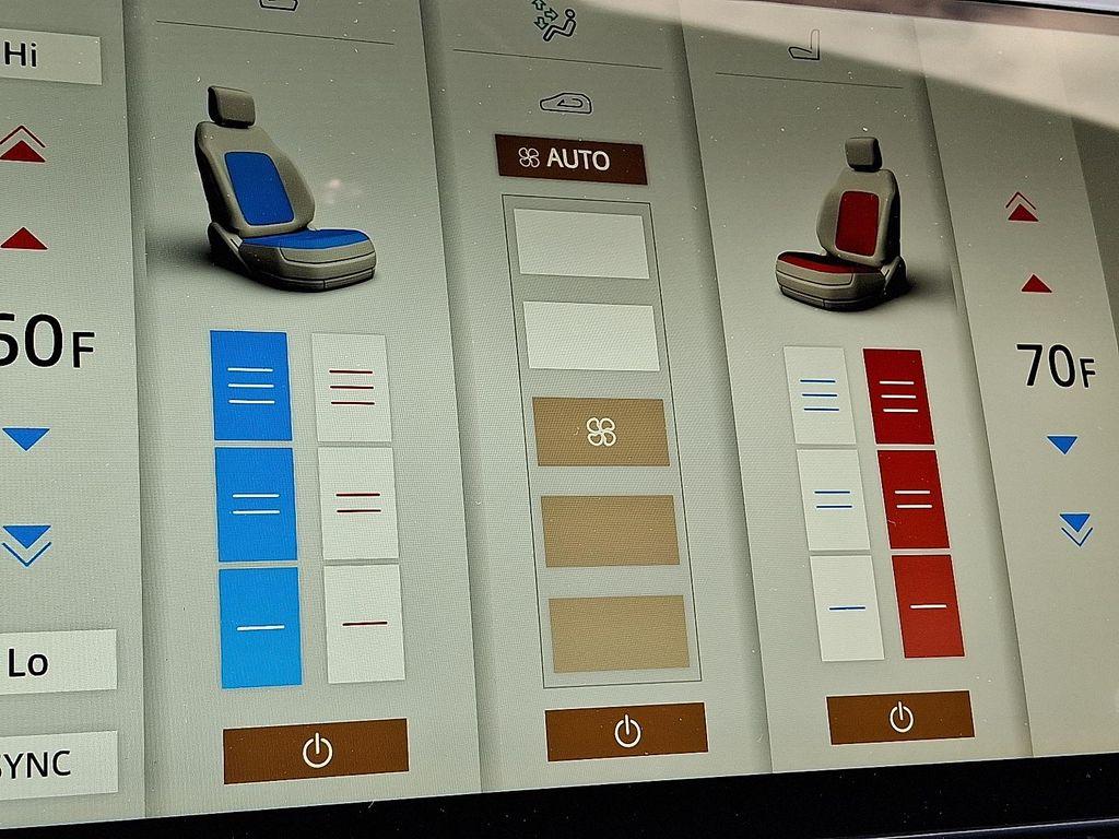 new 2025 Land Rover Range Rover Sport car, priced at $137,300