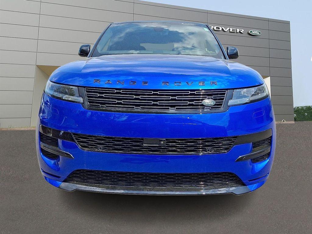 new 2025 Land Rover Range Rover Sport car, priced at $137,300