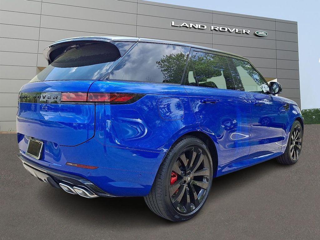 new 2025 Land Rover Range Rover Sport car, priced at $137,300