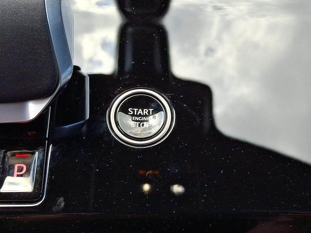 new 2025 Land Rover Range Rover Sport car, priced at $137,300