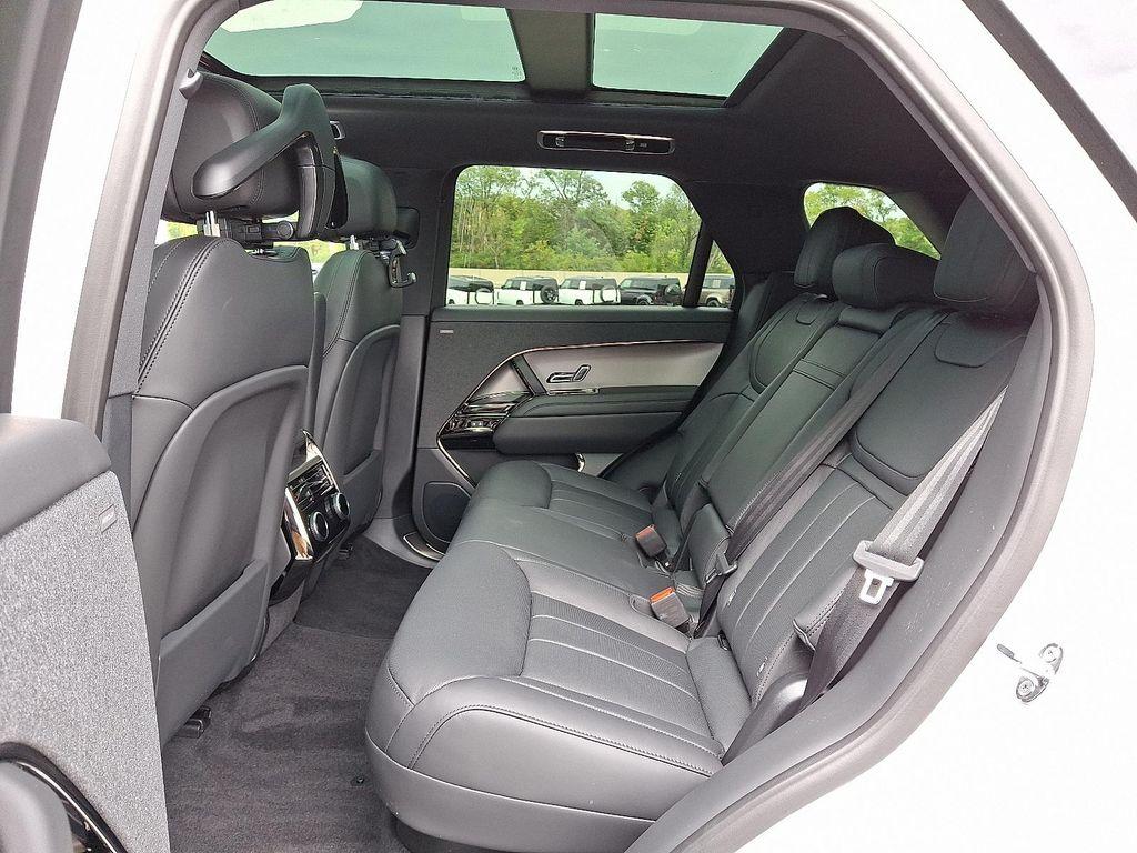 new 2025 Land Rover Range Rover Sport car, priced at $89,770